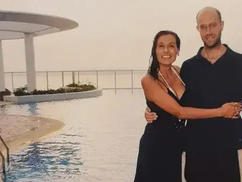 Adrián Seltzer y suesposa.