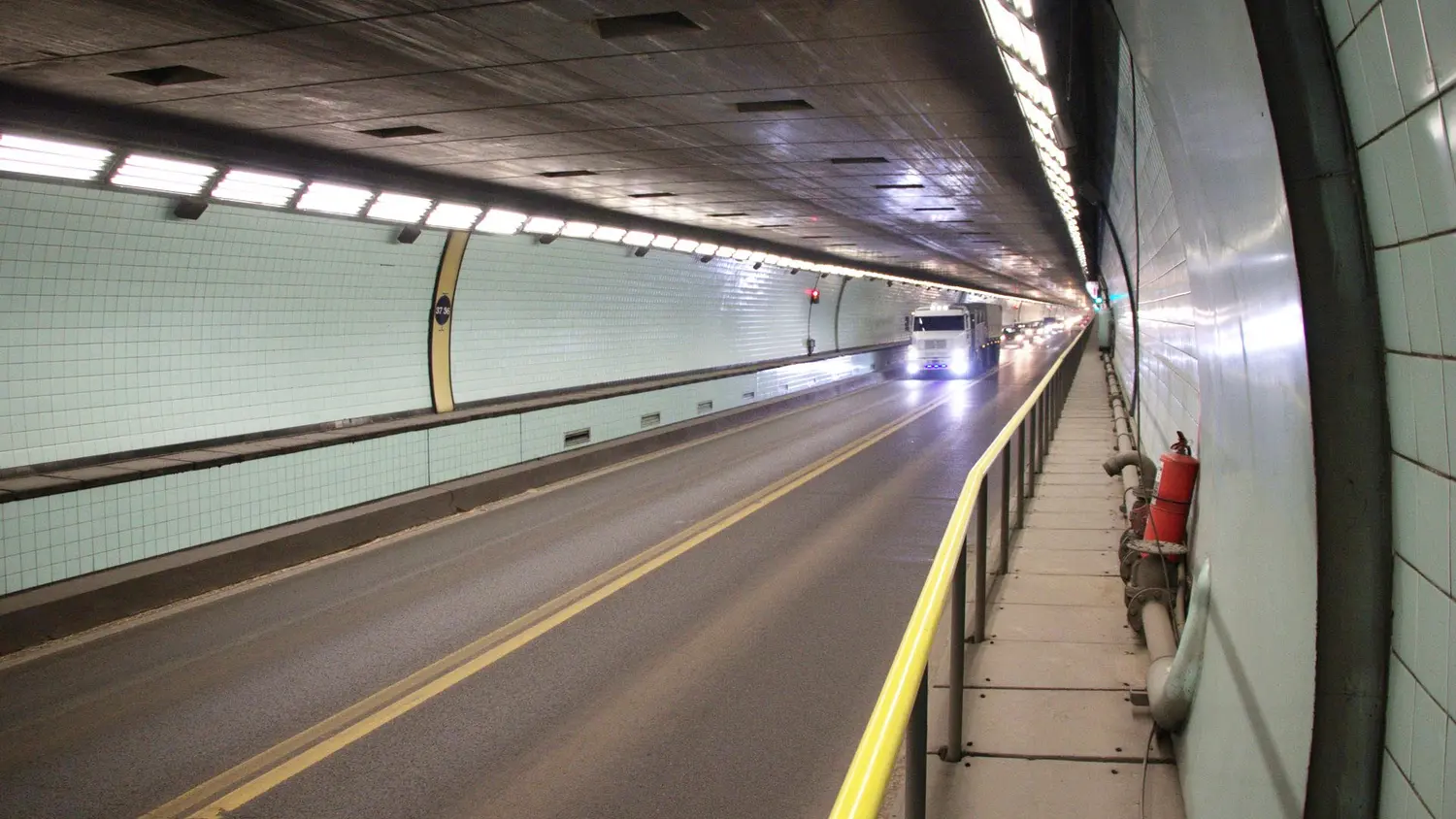 El Túnel Subfluvial refuerza los controles al transporte de cargas