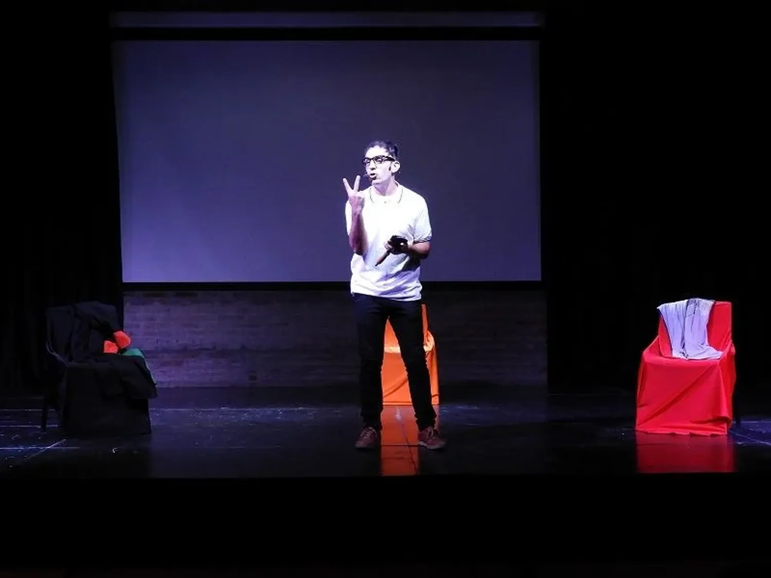 Se presenta la obra teatral “Imparable”, sobre la temática del bullying