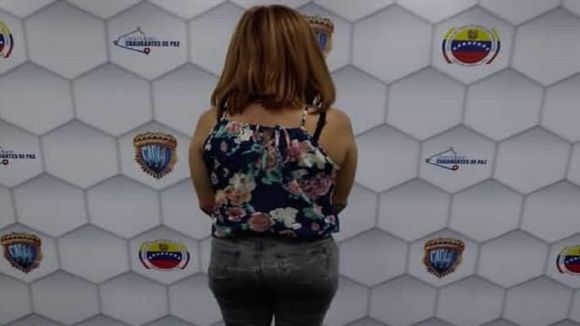 ¡»LALO»! Causó un incendio para evitar ser descubierta por chora: pero había cámaras en la oficina