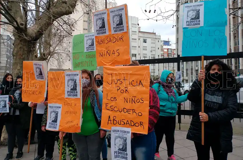 Vecinos reclamaron en Tribunales la detención de un supuesto abusador de menores