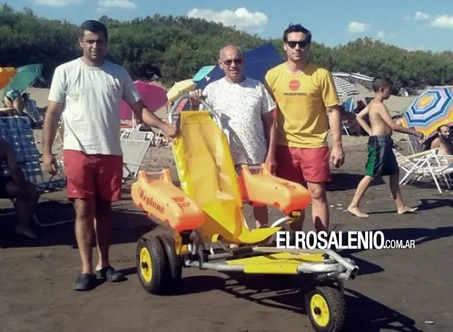 Pehuen Co: Compraron una silla anfibia para las playas