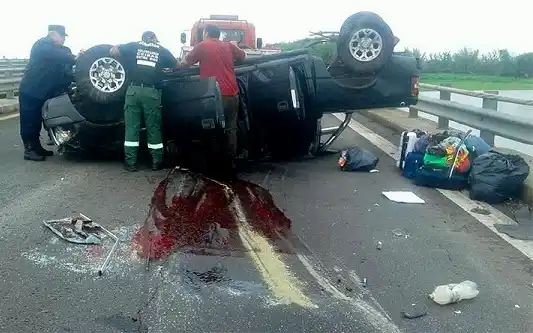 El parte médico oficial de la familia que volcó en la Ruta 12