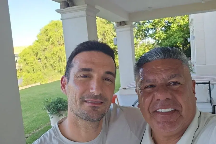 Scaloni y Tapia publicaron una foto juntos: ¿se encamina la continuidad del entrenador?