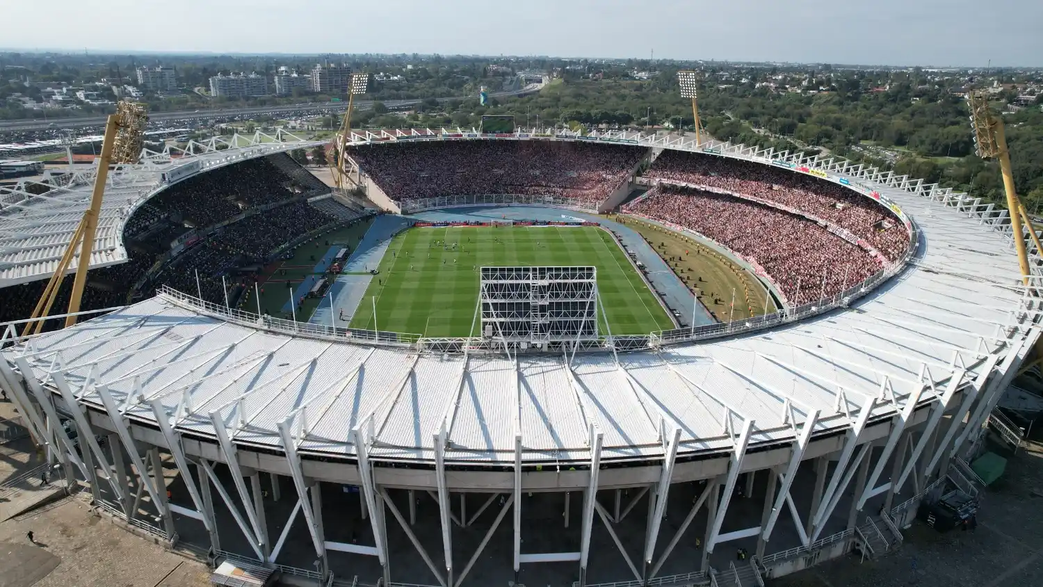 Sólo en alojamiento y gastronomía, el Superclásico dejó en Córdoba más de $ 2 mil millones