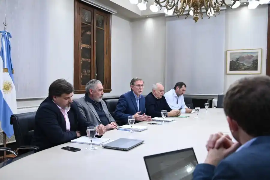 El secretario de Agricultura recibió a técnicos de la Mesa de Enlace
