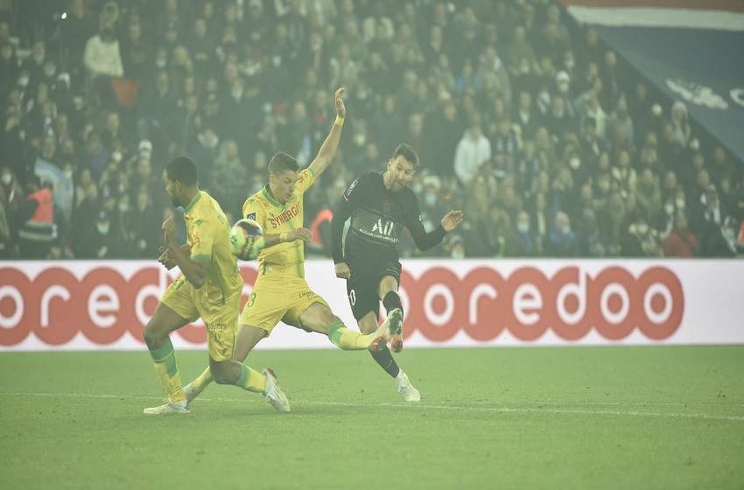 Video: así fue el primer gol de Lionel Messi en la Ligue-1 de Francia