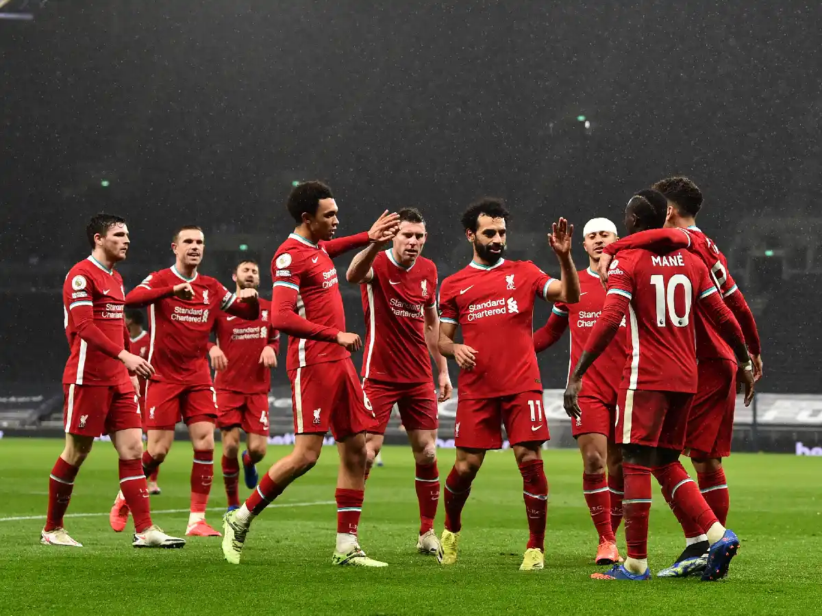 Liverpool logró un buen triunfo ante Tottenham 