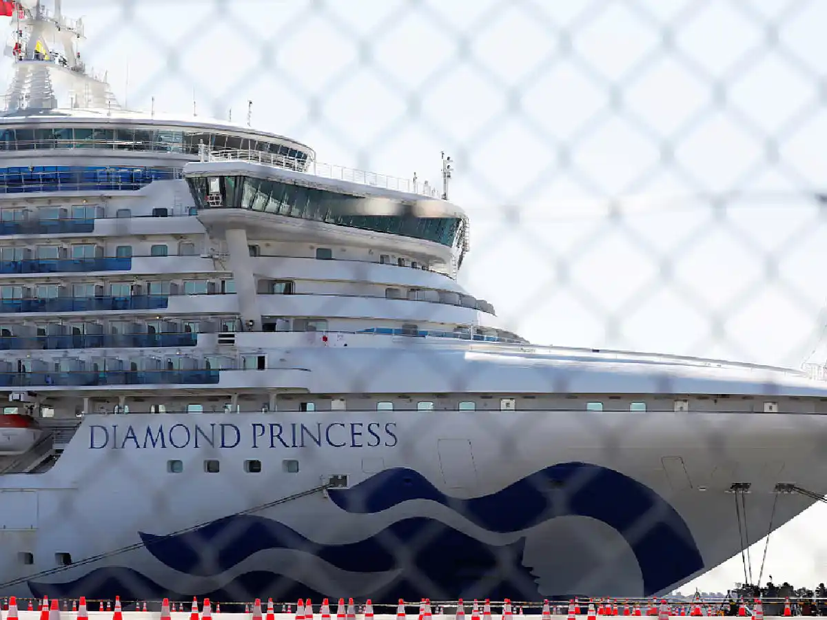  Murieron dos pasajeros del crucero Diamond Princess contagiados de coronavirus