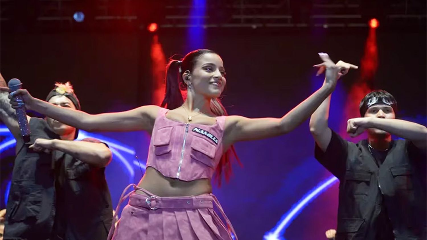 La entrerriana Emilia Mernes deslumbró en el festival de Jesús María