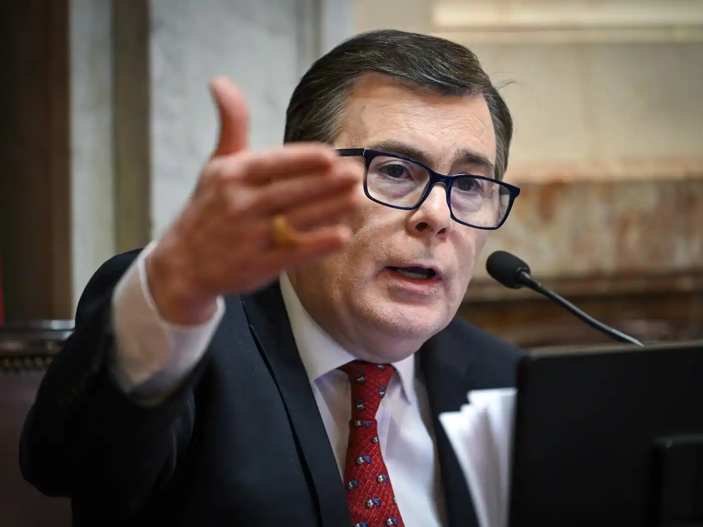 Salud mental. Alerta por la adicción a las pantallas y el juego entre los más chicos.