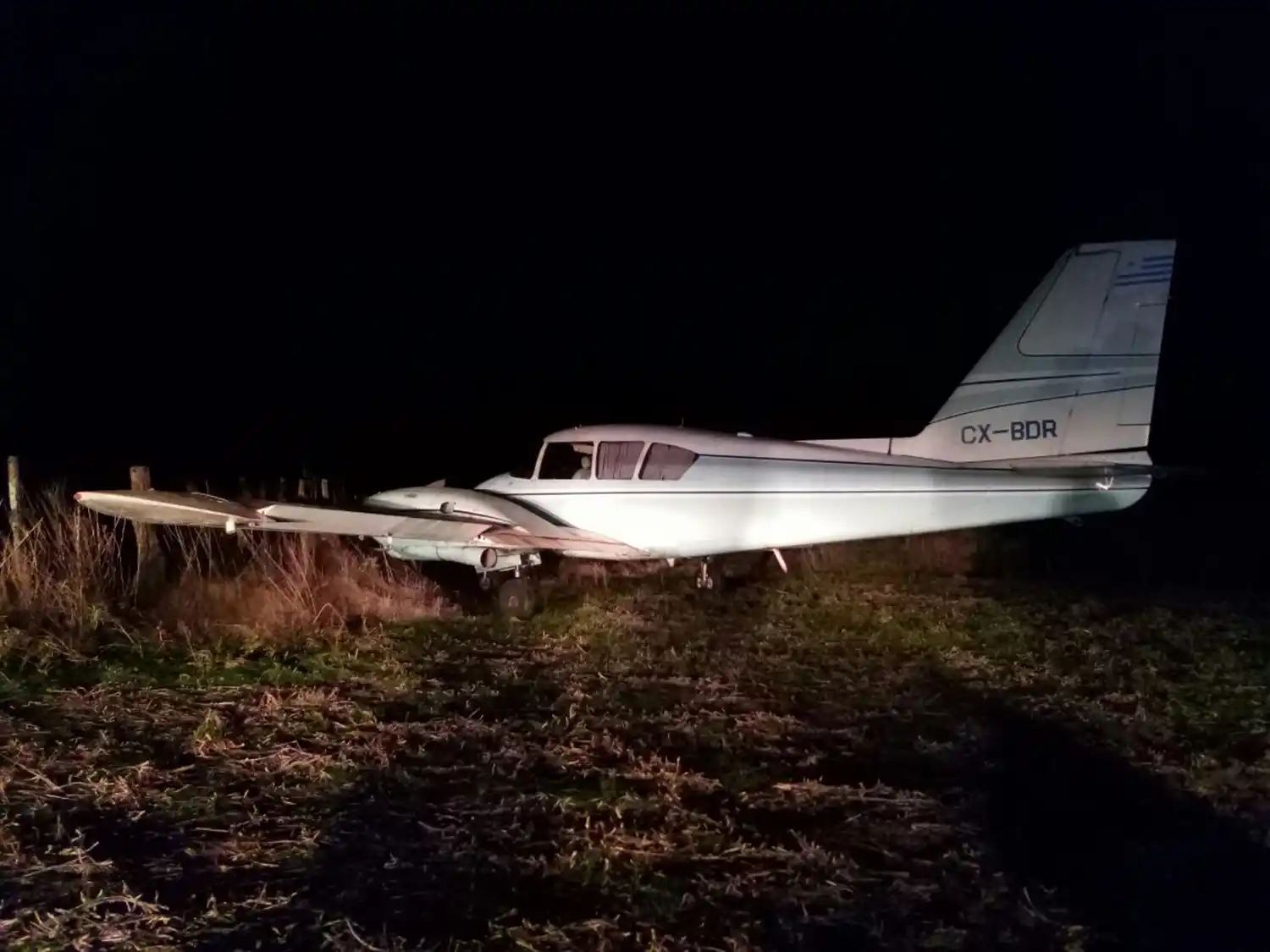 Avioneta aterrizó con 450 kilos de marihuana en pista ilegal