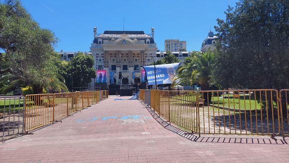 Salazar va a la jura de Kicillof y espera novedades sobre el aporte para el pago del aguinaldo