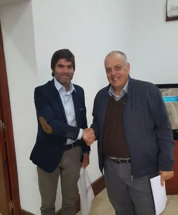 Lavalle: El municipio firmó convenio con Provincia Microempresas