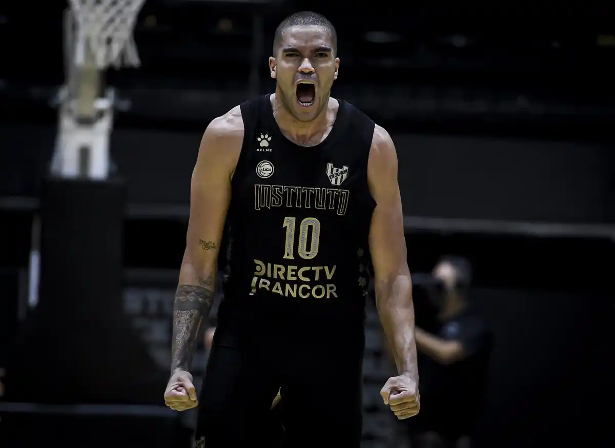 Peñarol se queda sin Pablo Espinoza