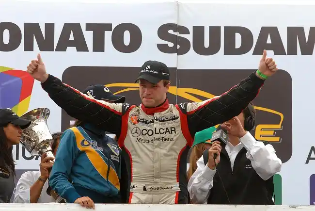 Arrecifes: Intendente Bolinaga felicitó a Agustín Canapino, campeón en Top Race V6