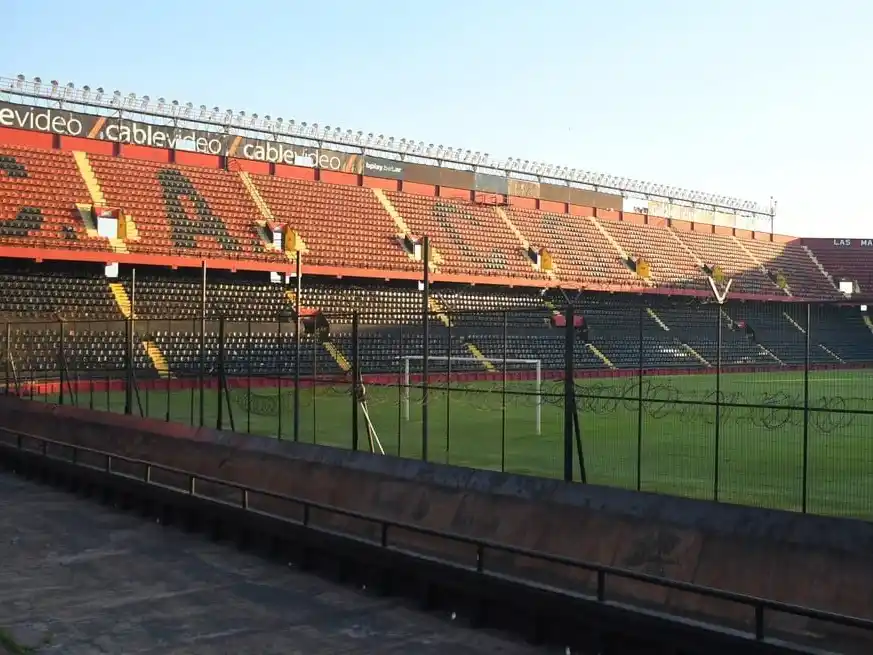 Será un solo partido de 90 minutos, en el estadio del Barrio Centenario: Créditos: Manuel Fabatia
