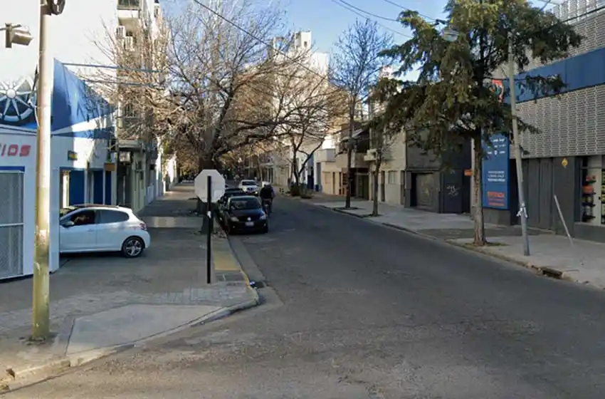 Violenta entradera a la casa de un empresario en Pichincha: se llevaron 100 mil dólares y armas de fuego