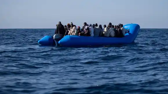 Yemen: murieron 68 migrantes y hay 74 desaparecidos tras el naufragio de un barco