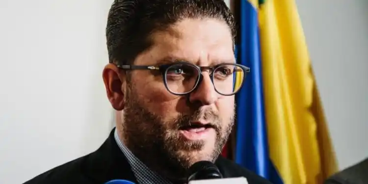 AN 2015 designa comisión que ADMINISTRARÁ activos de Venezuela en el exterior