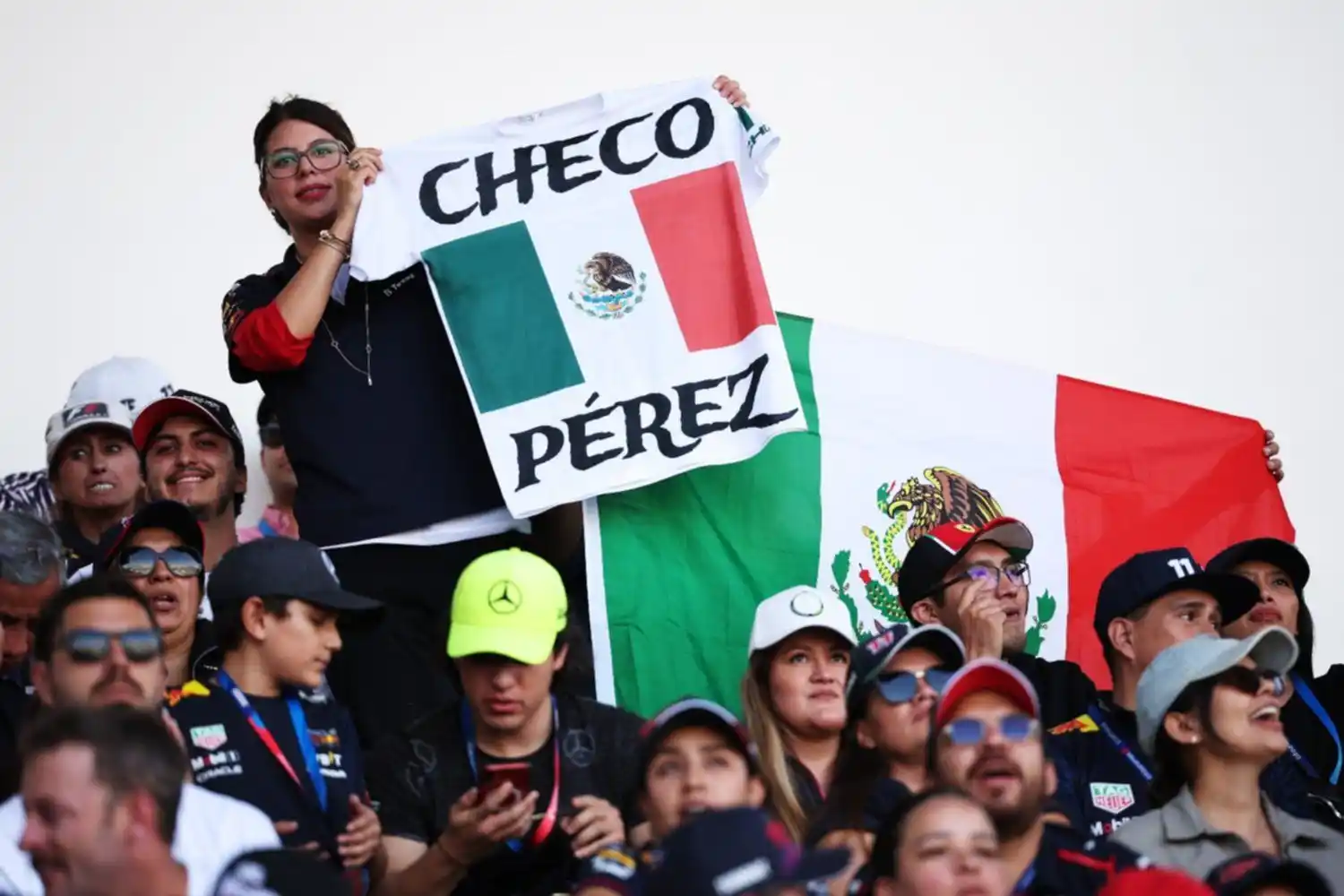 Gran Premio de México: aficionados pelean a golpes en la tribuna