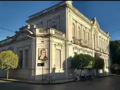“Cristóbal Colón”, la escuela primaria para adultos de 133 años de vida