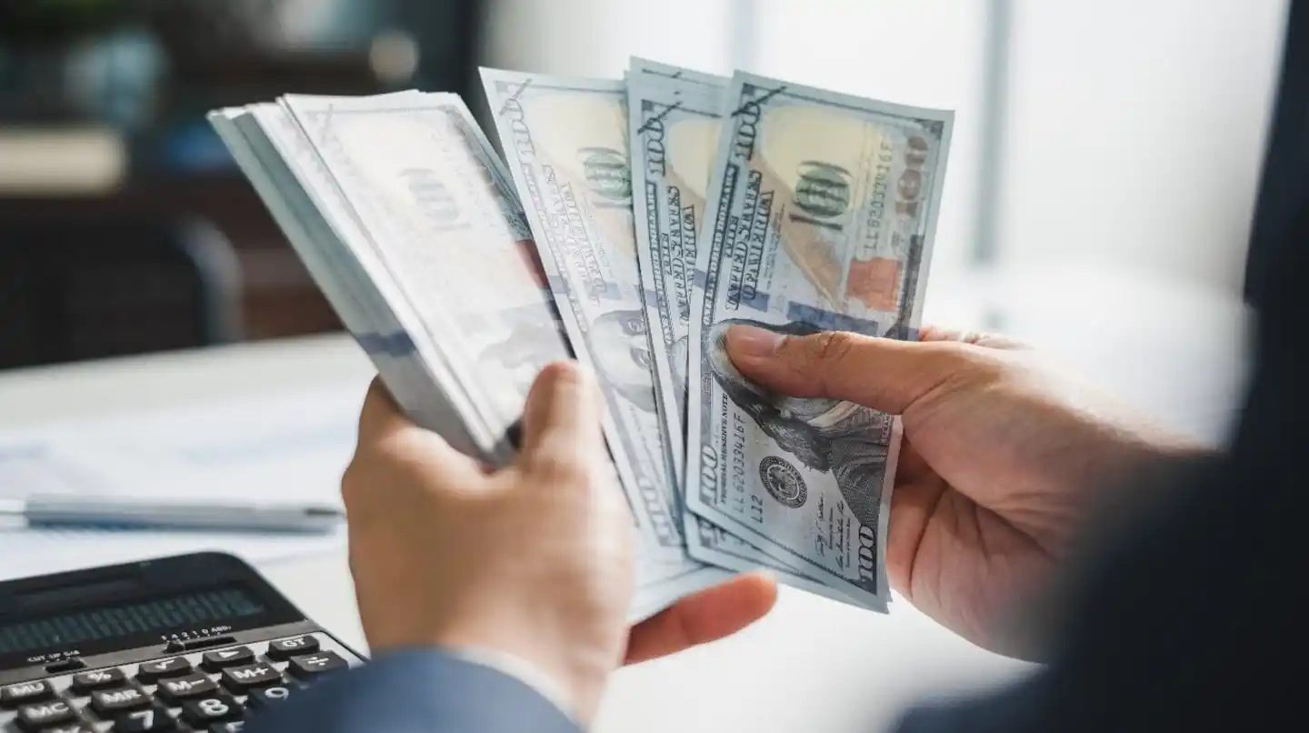 Fin del cepo cambiario: las restricciones que se levantan desde el lunes