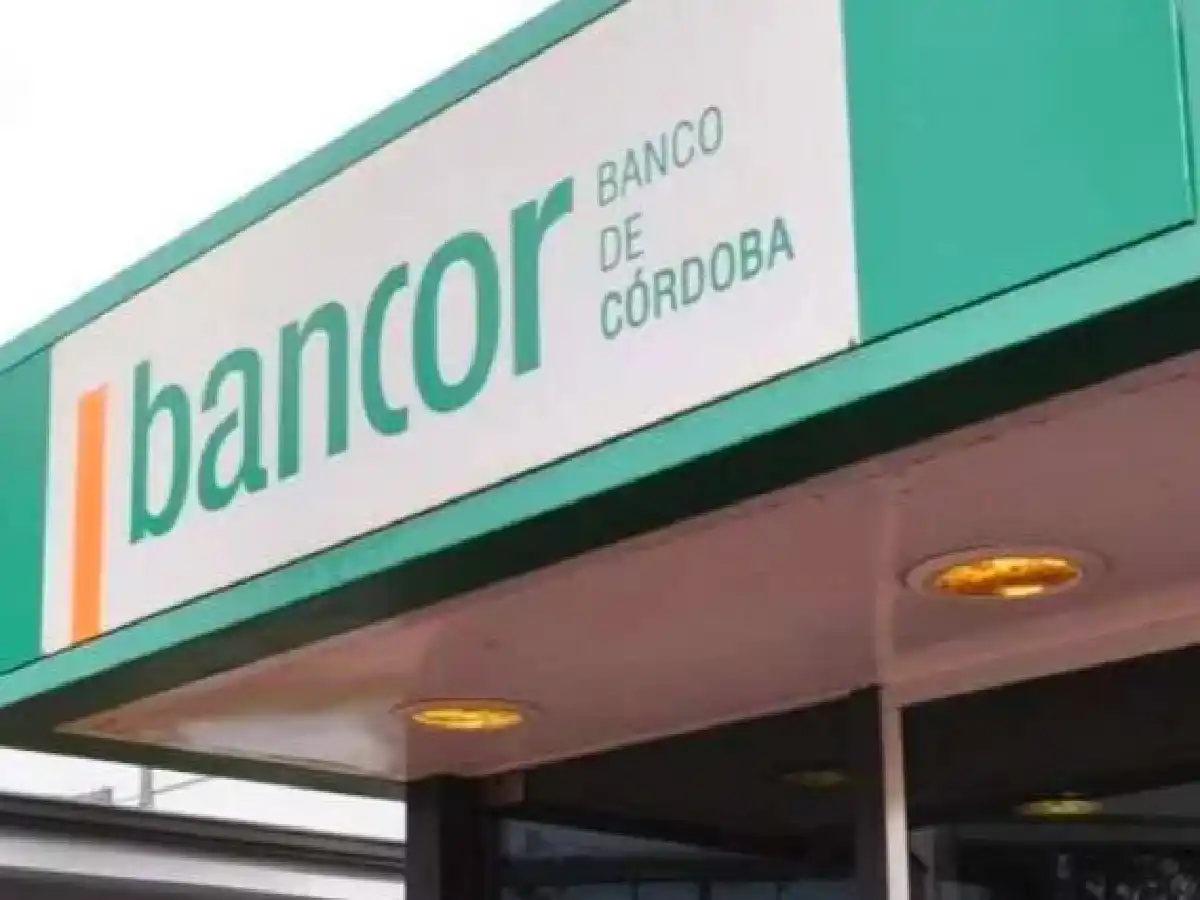 Se cumple el segundo día de paro de los trabajadores del Banco de Córdoba