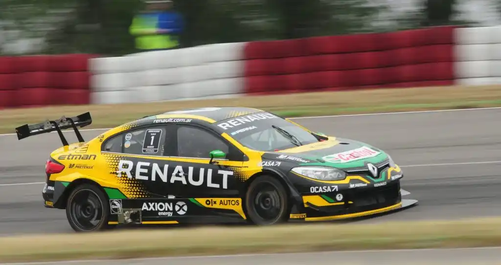 Se corre la primera final del fin de semana