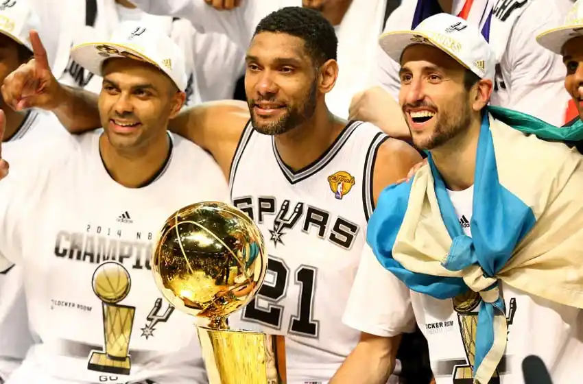 El emotivo video que sus ex compañeros le dedicaron a Manu Ginóbili