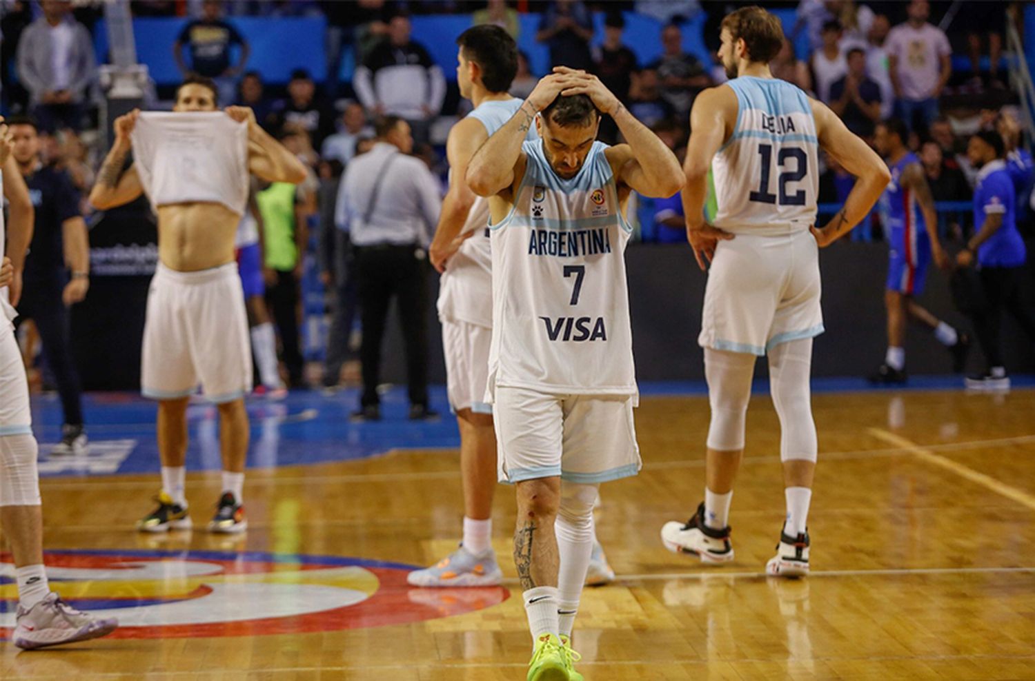 Campazzo expresó "bronca y dolor" tras la derrota que dejó sin mundial a la Argentina