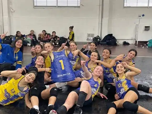 Almagro brilló en el Sub 13 y tuvo intensa actividad en el vóley formativo