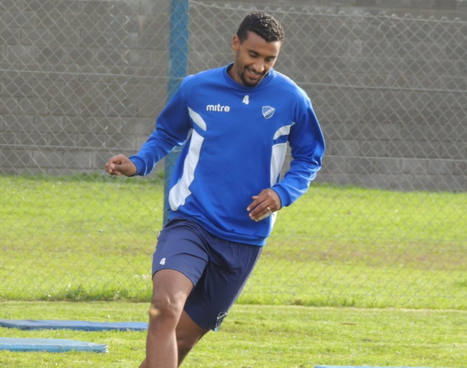 Finalmente, Matías Presentado no seguirá en Alvarado