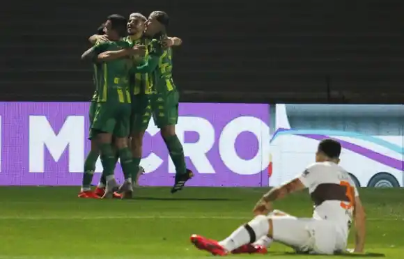 Aldosivi mejoró y le ganó bien a Platense