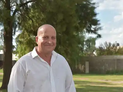 “Renuncio al cargo, pero no renuncio a Frontera”: Milanesio tras dejar su banca de concejal electo para seguir en Salud