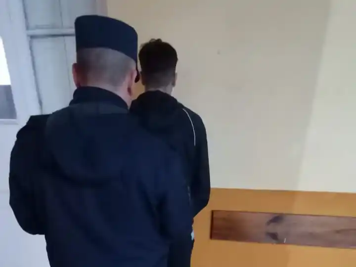 Detuvieron a un hombre por violar reiteradamente su arresto domiciliario