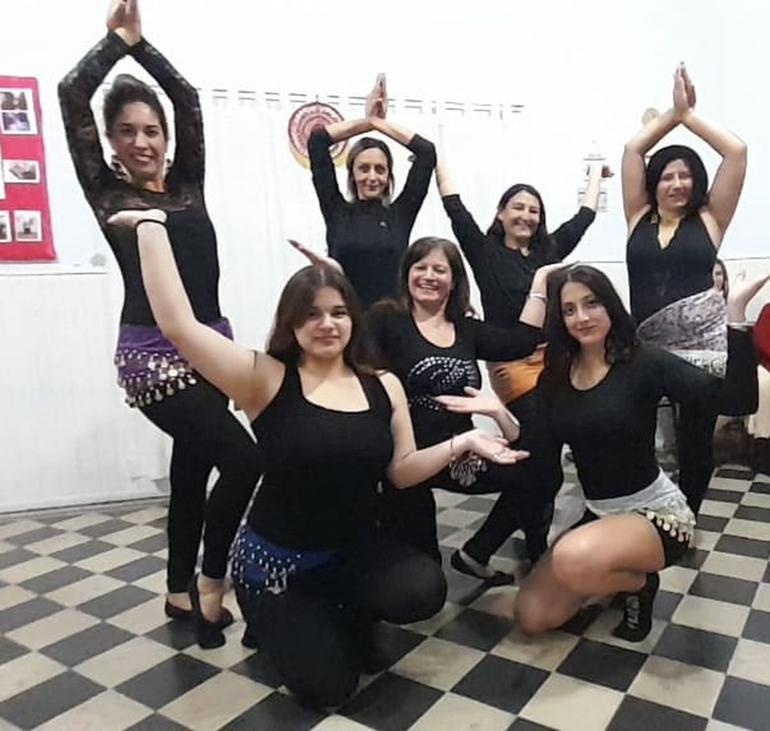 “Alma Calé”, una escuela integral de danzas