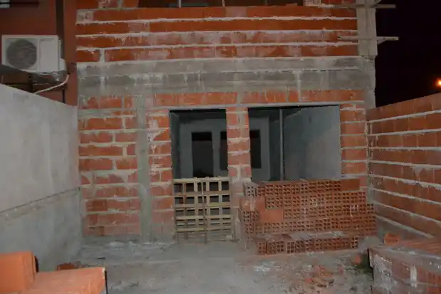 Robó en una obra, pero lo atraparon con todo