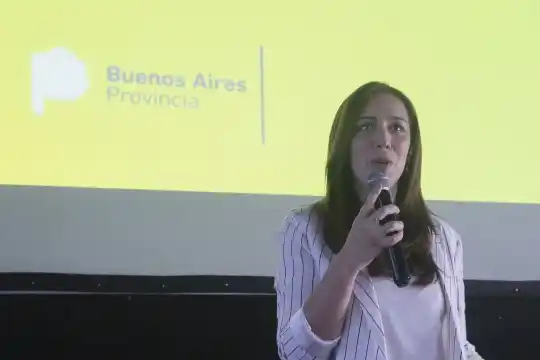 Vidal justificó traspaso de subsidios: «La mayoría de las comunas tienen superávit»