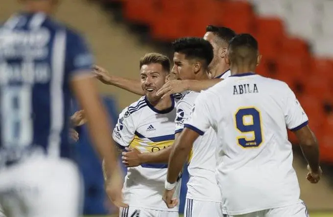 Boca goleó a Godoy Cruz en Mendoza en su estreno por la Copa de la Superliga