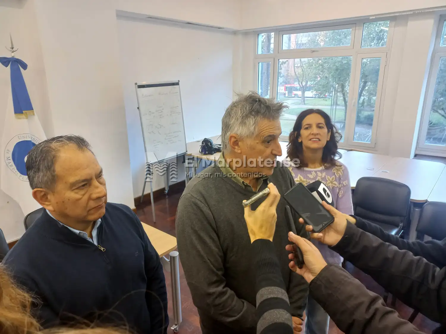 Docentes, nodocentes y gremios asociados realizarán un paro total junto con una movilización el próximo jueves.