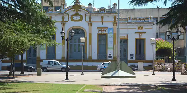Coronavirus en Moreno: Murió el abuelo del joven que regresó de EEUU y fue a una fiesta de 15