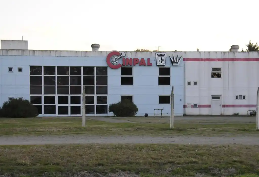 Despidieron a casi todos los trabajadores  de Cinpal