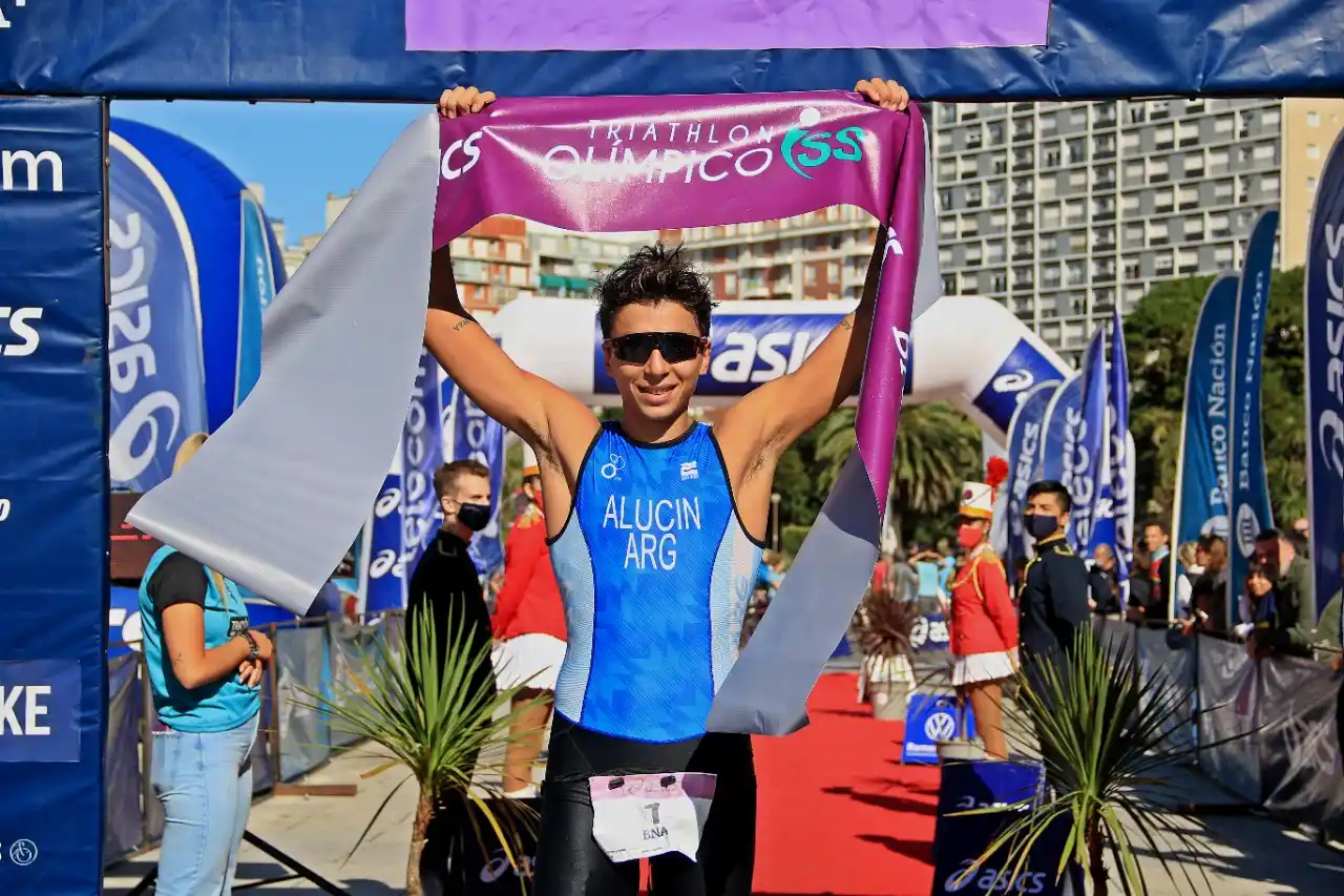 Alucin es el dueño del Triatlón de Mar del Plata