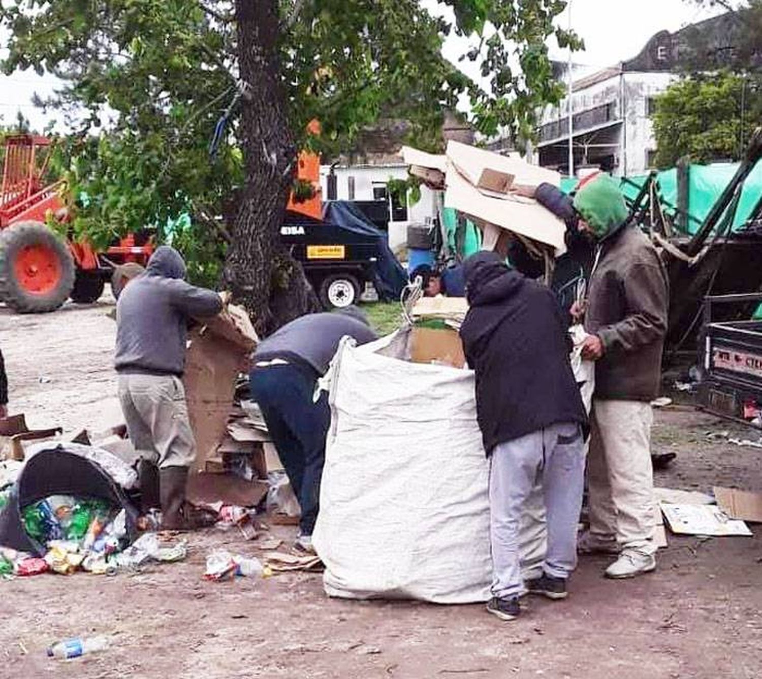 Intentan negar el ingreso  de recicladores a su  espacio de trabajo