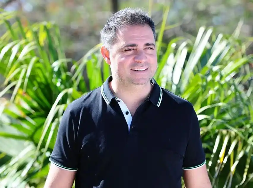 Un intendente de relaciones