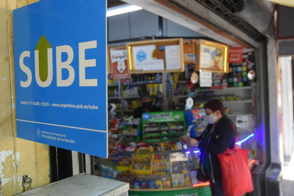 Por el faltante de tarjetas SUBE en la Provincia, trabajan en un proyecto para poder pagar el boleto con el celular