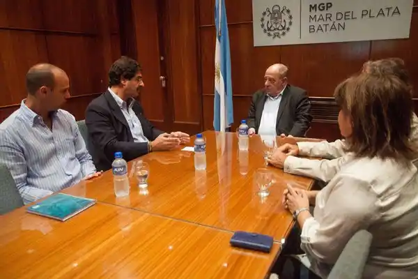 Mar del Plata: Ministro Sarquís e intendente Arroyo repasaron la agenda productiva local
