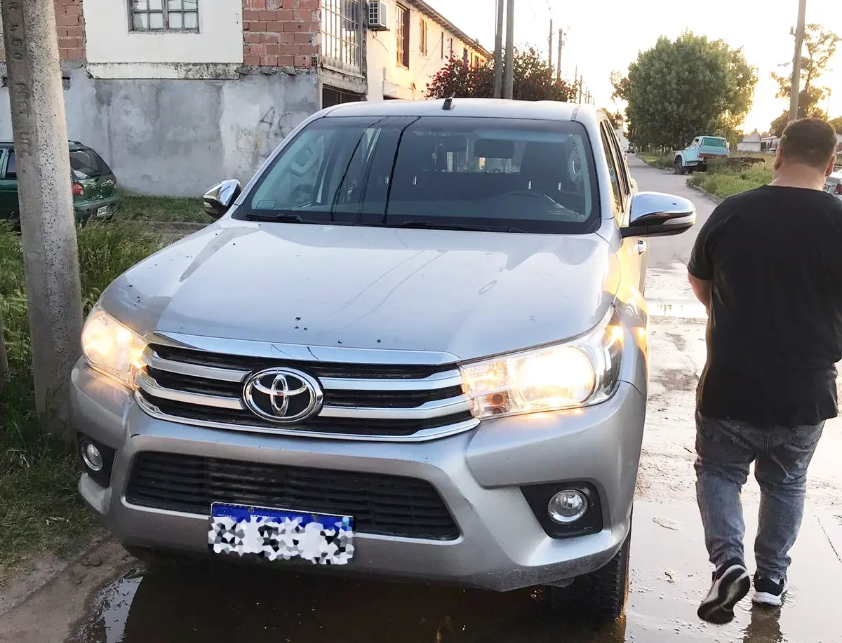 Le robaron la camioneta dos veces en una semana