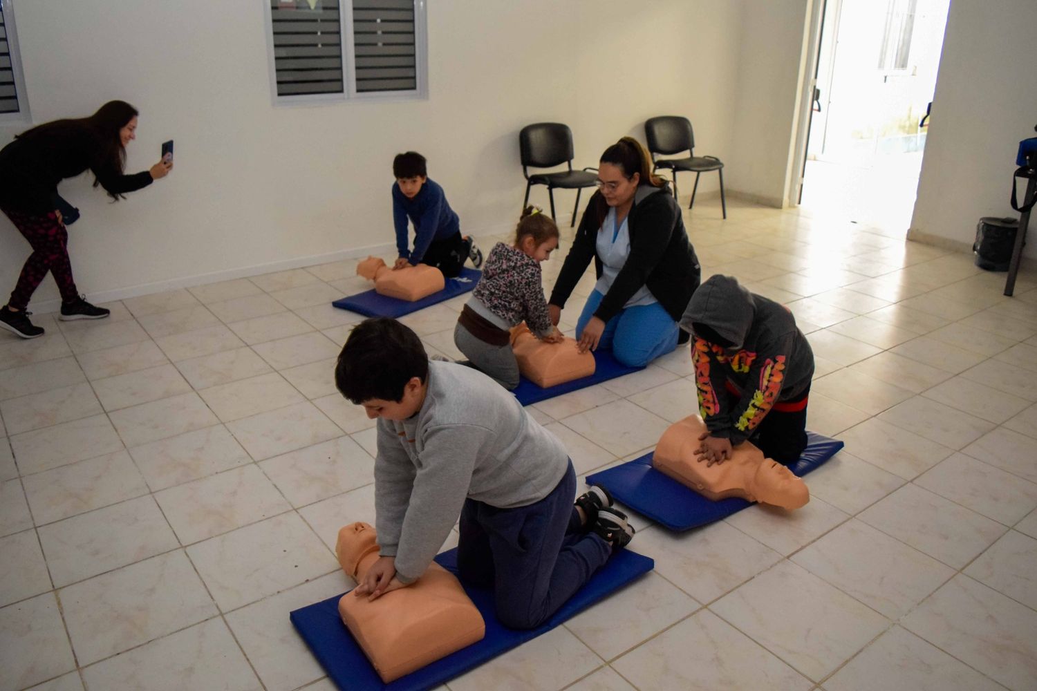 Se dictó un Taller de RCP para niños en el CIC 2